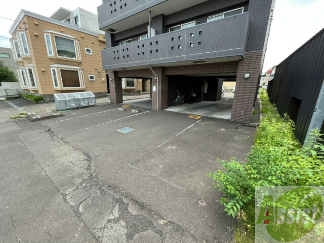 駐車場　駐車場その他