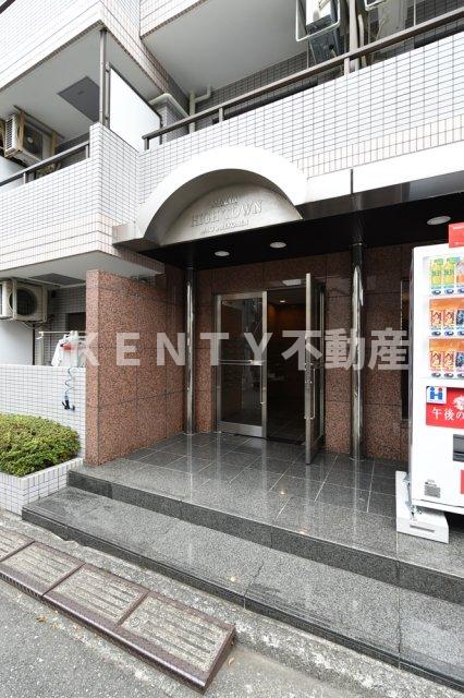 エントランス　ゆとりのあるエントランスです