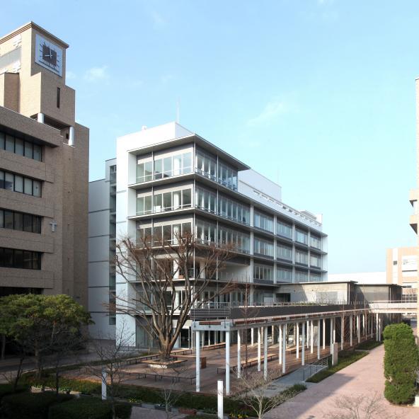 大学・短大　就実短期大学（大学・短大）まで964m