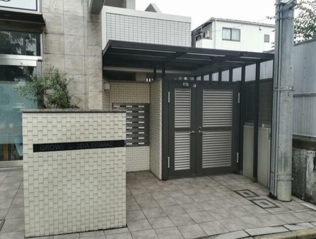 エントランス　エントランス部分