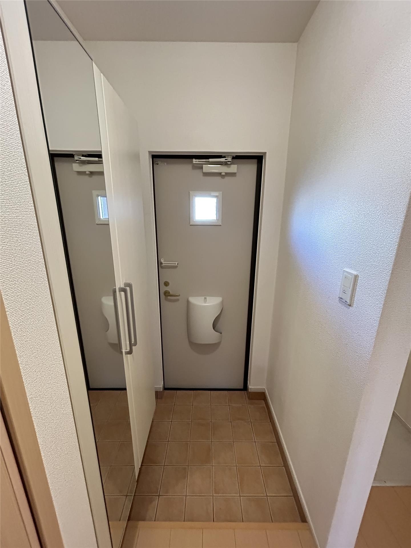 玄関　玄関
