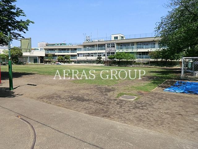 小学校　板橋区立弥生小学校（小学校）まで518m