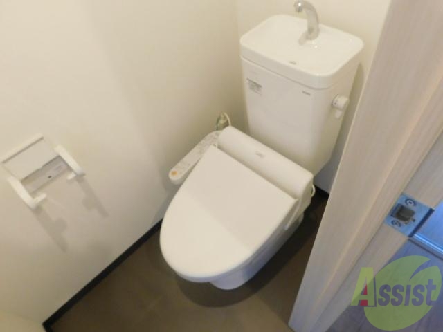 トイレ　ウォシュレット完備設備充実です