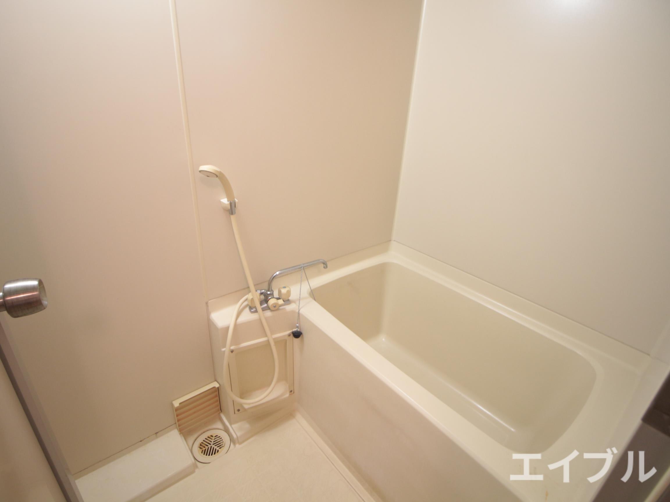 バス・シャワールーム　※同タイプのお部屋の写真です