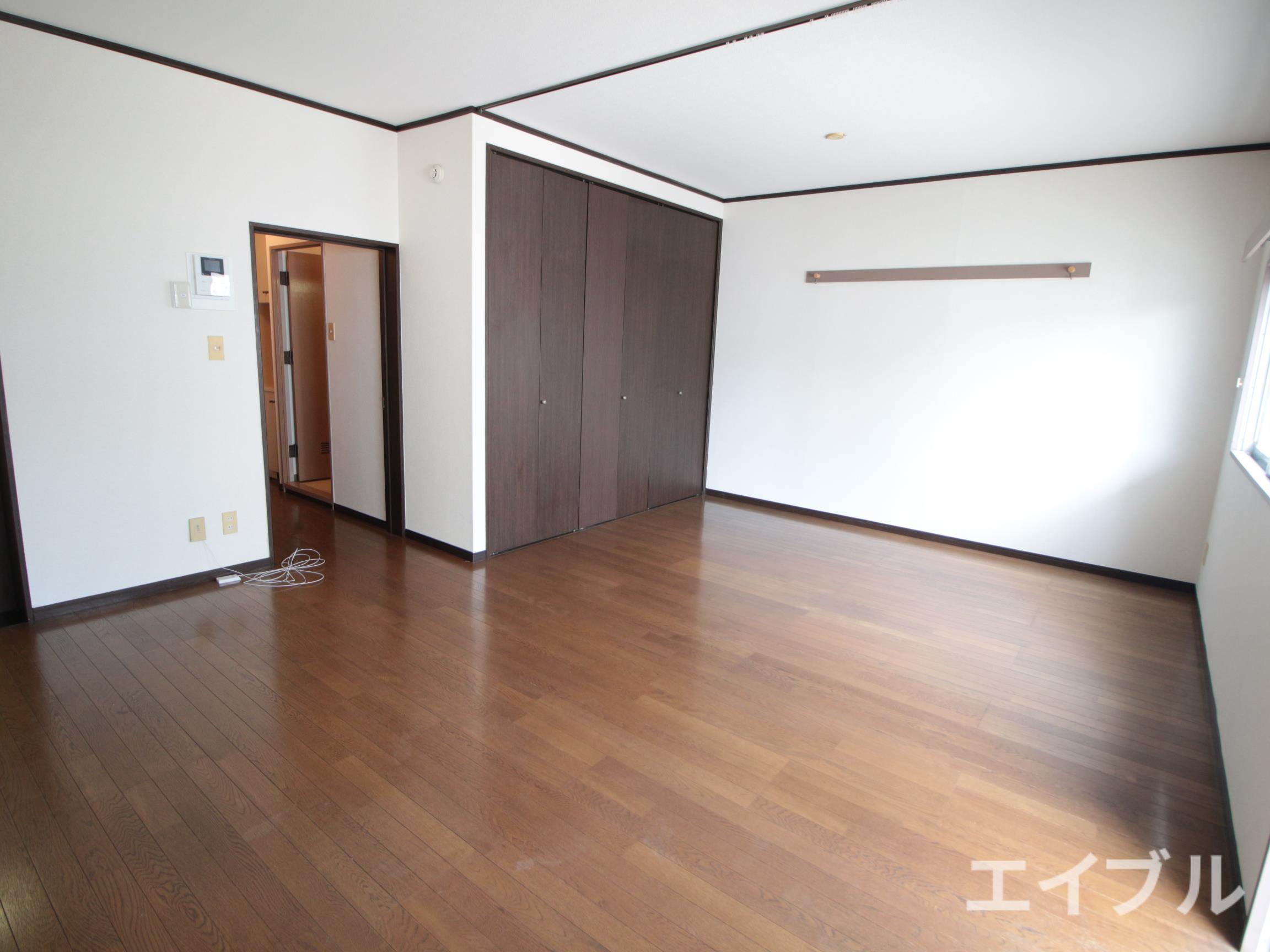 居室・リビング　※同タイプのお部屋の写真です
