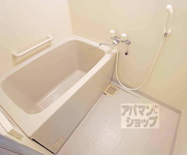 バス・シャワールーム　お風呂です。