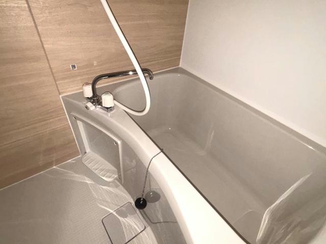 バス・シャワールーム　※別部屋写真