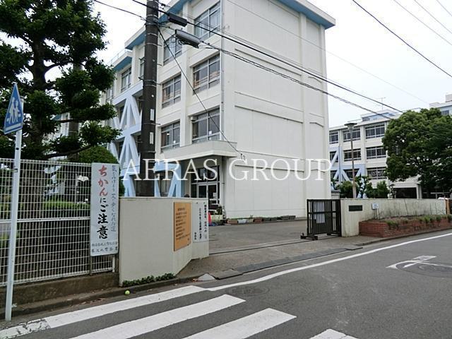 小学校　藤沢市立湘南台小学校（小学校）まで721m