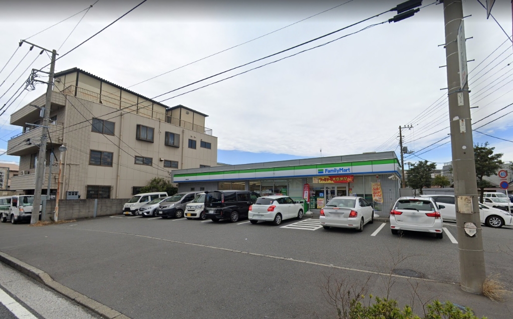 コンビニ　ファミリーマート 川崎塩浜店（コンビニ）まで194m