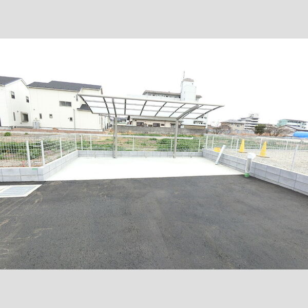東武佐野線 佐野駅 徒歩20分 3階建 築8年の外観写真