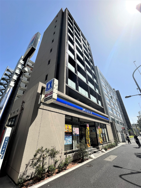 建物外観　※１階コンビニは退店／新規出店予定