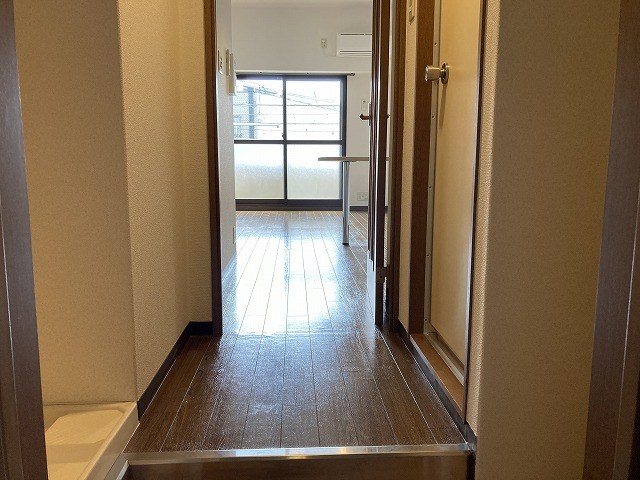 玄関　参考写真。