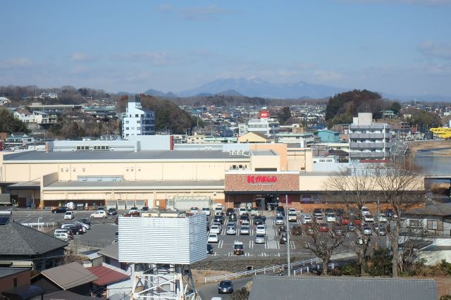 スーパー　かましん（スーパー）まで800m