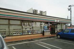 コンビニ　セブンイレブン朝霞岡３丁目店（コンビニ）まで373m