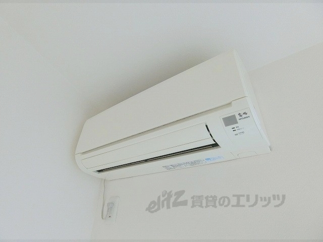 その他設備　２階洋室エアコン