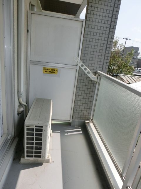 バルコニー　日当たり良好バルコニー