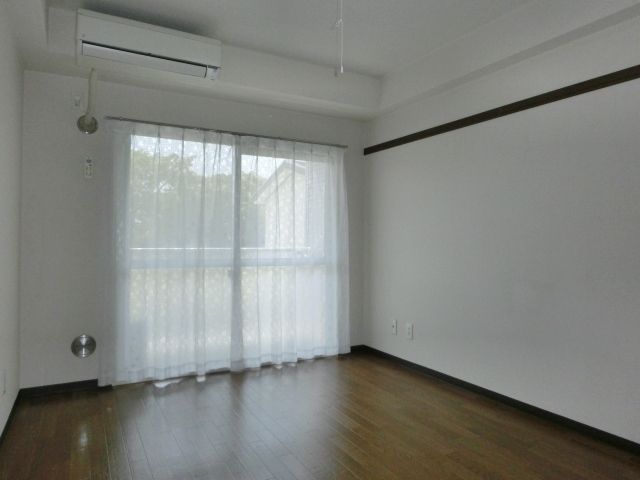 居室・リビング　きれいなお部屋ですよ