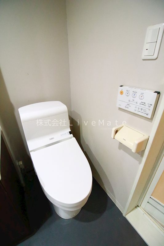 シャイニー西舞子のトイレ写真