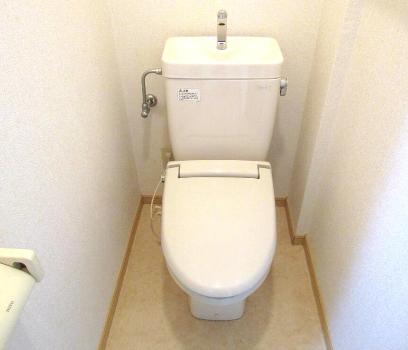 ニューシティナカムラE棟のトイレ写真