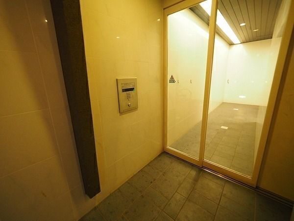 レジュールアッシュ尼崎駅前の外観写真