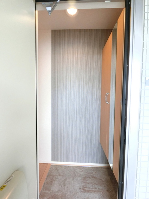 玄関　玄関入り口