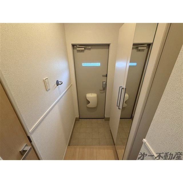 玄関　玄関