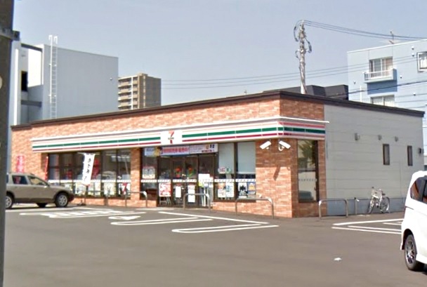 コンビニ　セブンイレブン札幌栄通7丁目店（コンビニ）まで286m