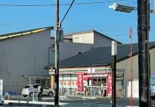 コンビニ　セブンイレブン彦根銀座町店（コンビニ）まで517m