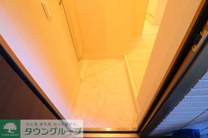 カーサ ミラの玄関写真