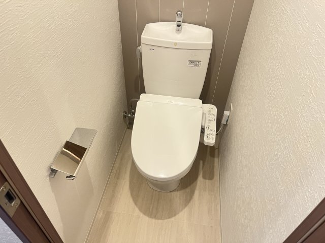 ファーストフィオーレ塚本リベルテのトイレ写真