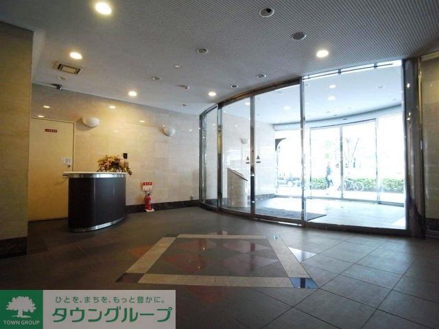 グリフィン新横浜・六番館の外観写真