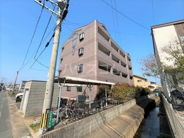 グリーン・ビュー大池の外観写真