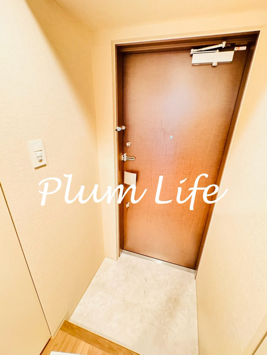 ワンルーフレジデンス新御徒町の玄関写真