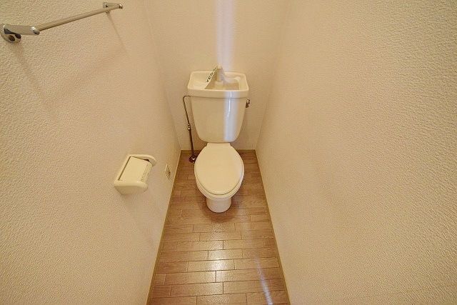 リバーハイムのトイレ写真