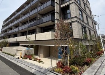 建物外観　レジェイド帝塚山　外観