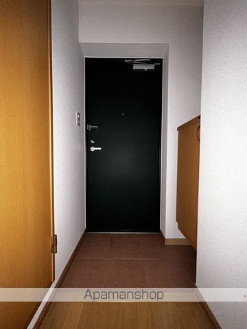 ＪＲ宇野線 大元駅 徒歩12分 5階建 築19年の玄関写真