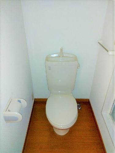 レオパレス西馬橋のトイレ写真