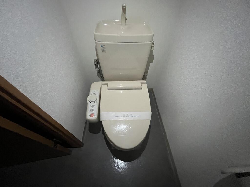 カルロ北目のトイレ写真