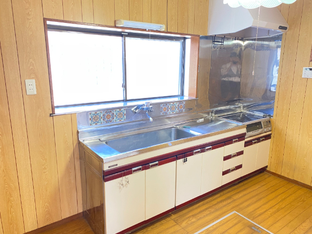 五香南貸家のキッチン写真