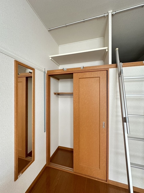 レオパレスブルースカイ小山の内装写真