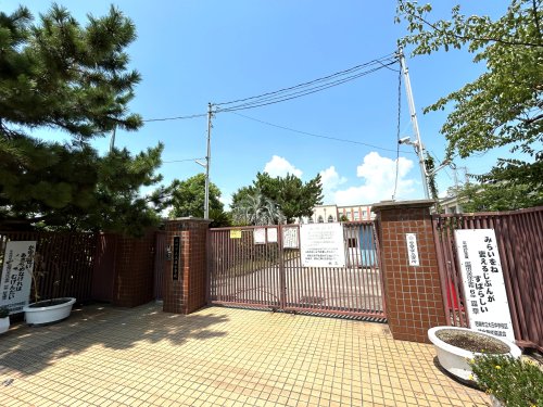 小学校　大庄小学校（小学校）まで370m