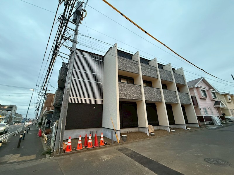 建物外観　現況優先