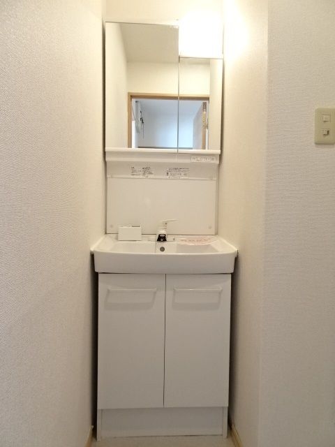 ハイツパークサイドIIの内装写真