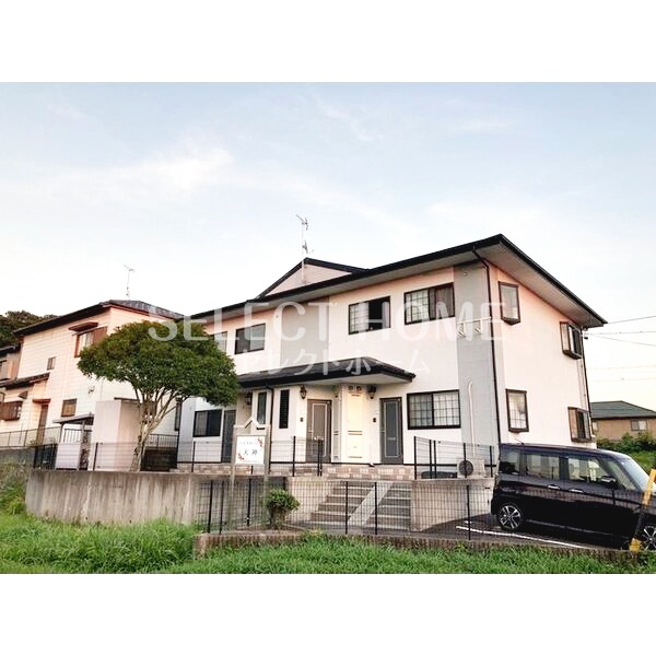 建物外観　外観は落ち着いています