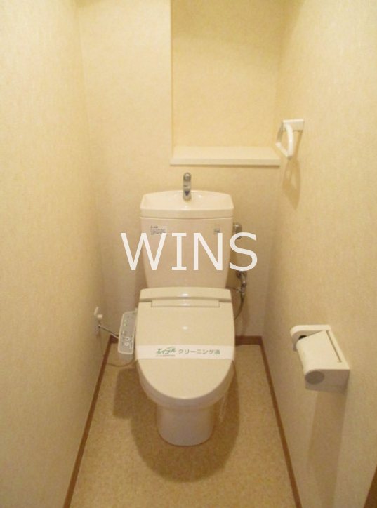 トイレ　別部屋参考写真です。