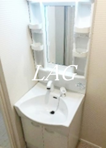洗面設備　独立洗面台です。
