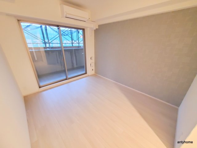 プレサンス神崎川ファインブレスの居間写真