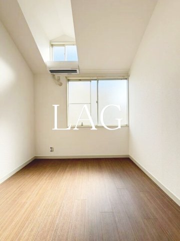居室・リビング　洋室のお部屋です。