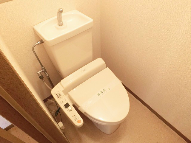 トイレ　別室室内写真