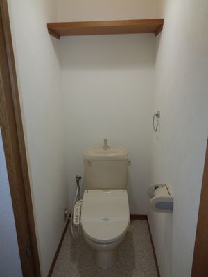 トイレ　一年中快適な温水洗浄便座